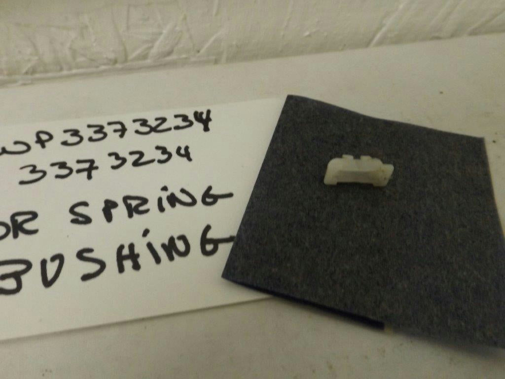 WHIRLPOOL KENMORE DISHWASHER WP3373234 3373234 DOOR SPRING BUSHING USED WHIRLPOOL KENMORE DISHWASHER WP3373234 3373234 DOOR SPRING BUSHING USED